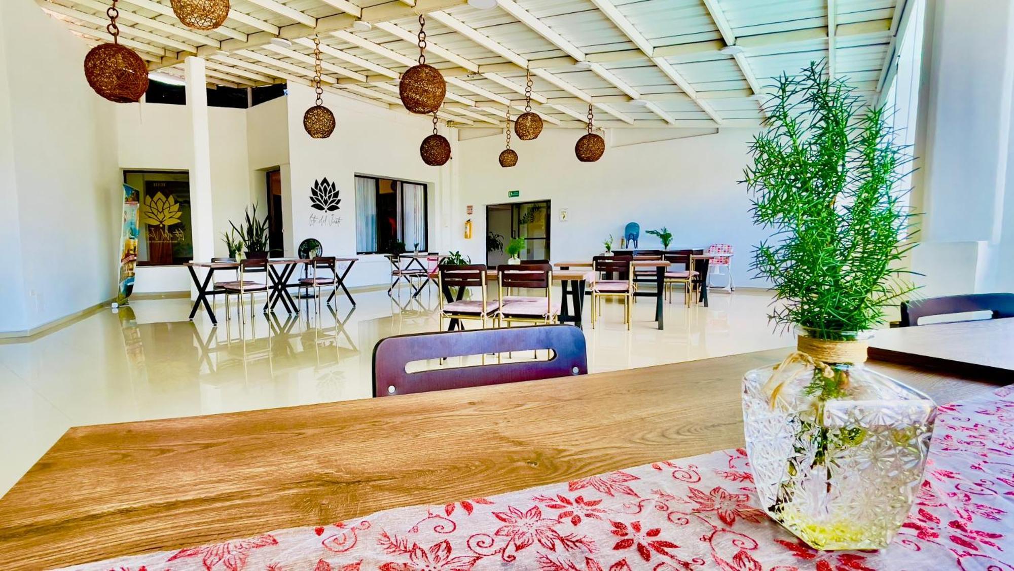Hotel Loto Del Viento Cartago Exteriér fotografie