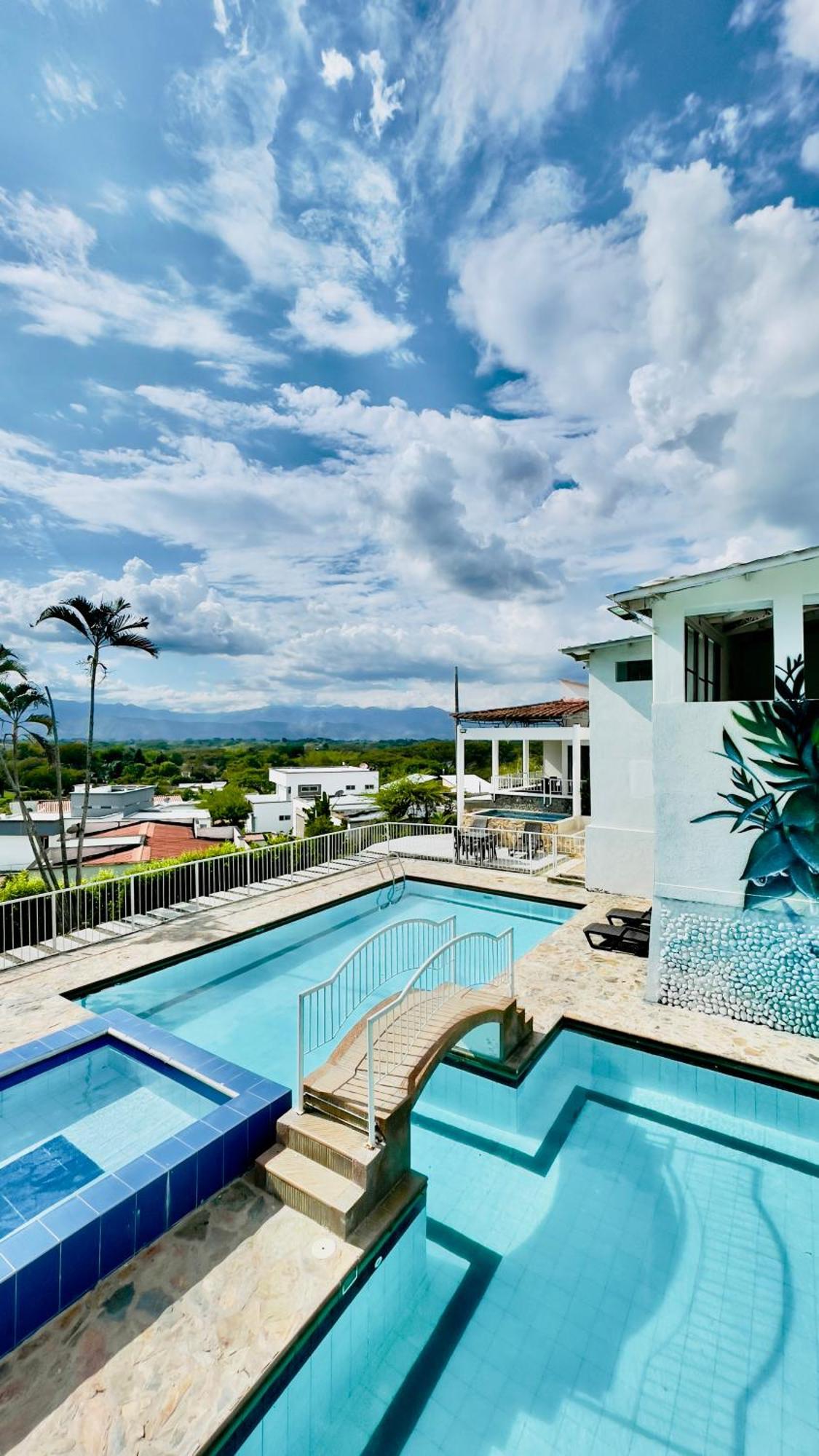 Hotel Loto Del Viento Cartago Exteriér fotografie