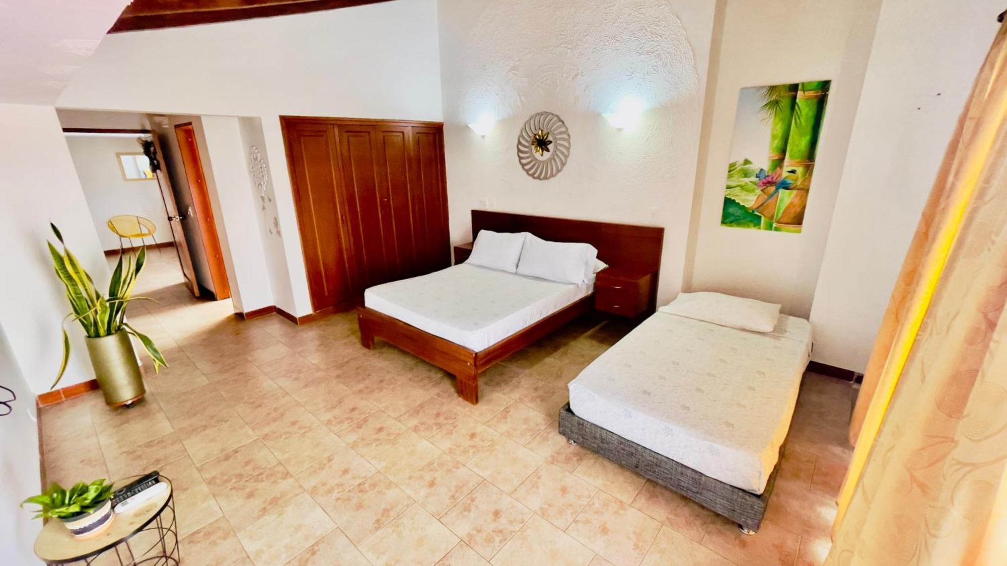 Hotel Loto Del Viento Cartago Exteriér fotografie