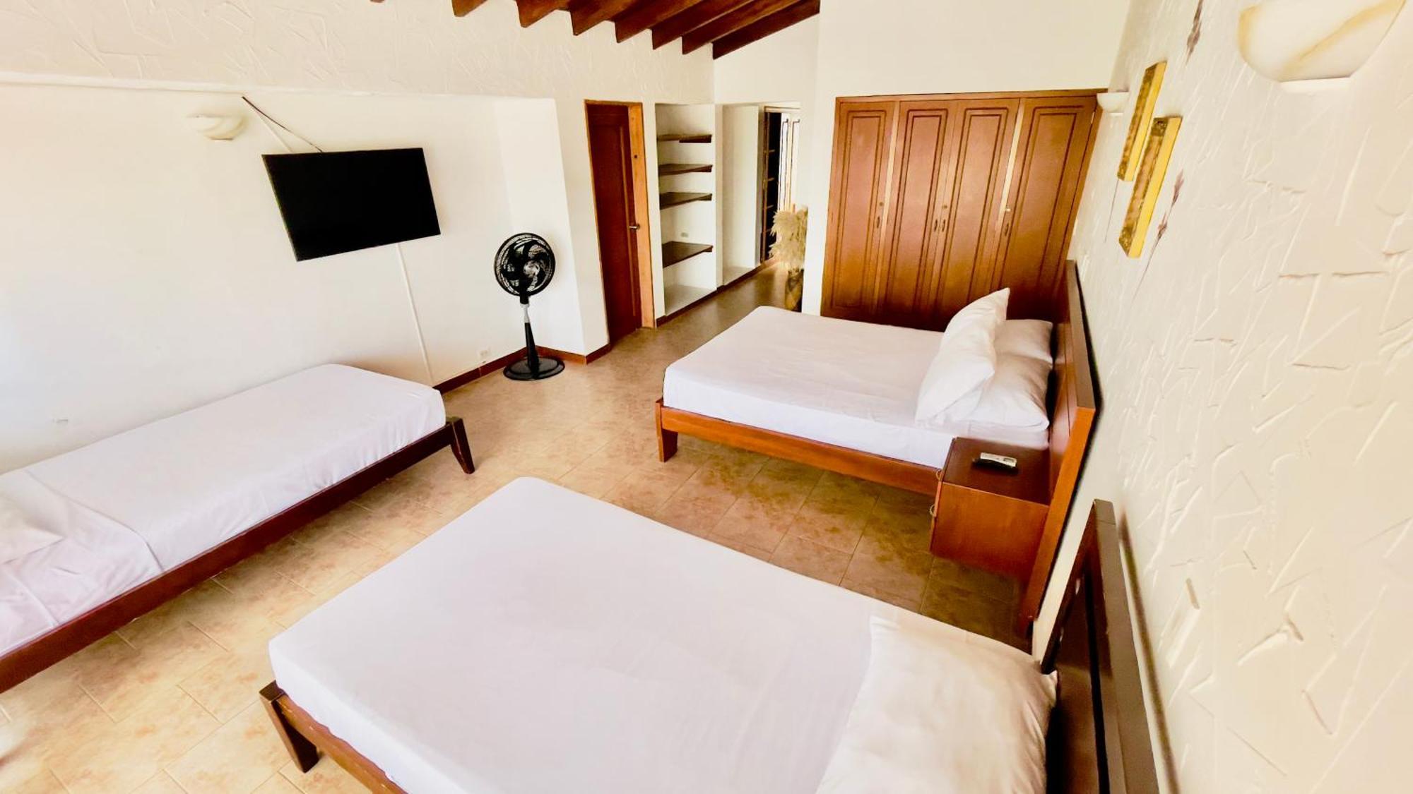 Hotel Loto Del Viento Cartago Exteriér fotografie